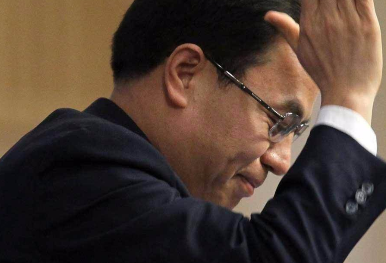 又一光伏大佬濒临破产！曾建水电站如今1600亿身家暴跌94