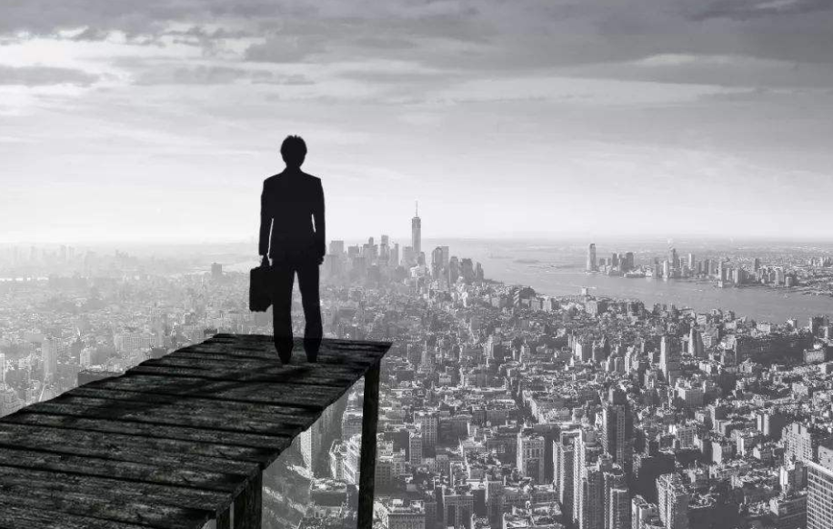 人口红利退去哪个行业将再度疯狂？马云和王健林布局一致