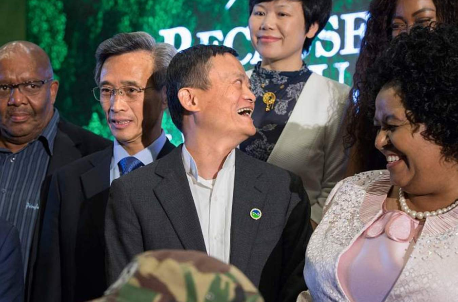 泰山会是正义使者还是聚众敛财？曹德旺早就看透了