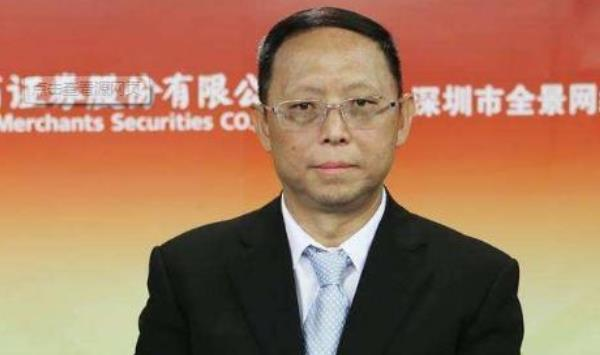 套现50亿云南首富1家6口5人入美国籍！曹德旺怒斥