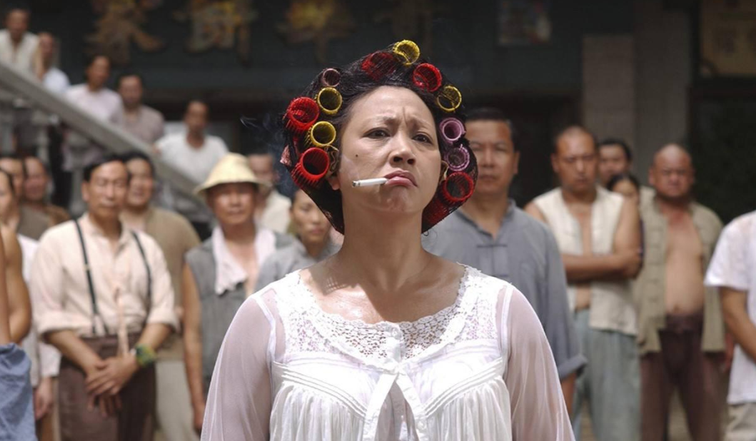 船王包玉刚外孙继承财产3000亿陪女友看电影却从不带保镖