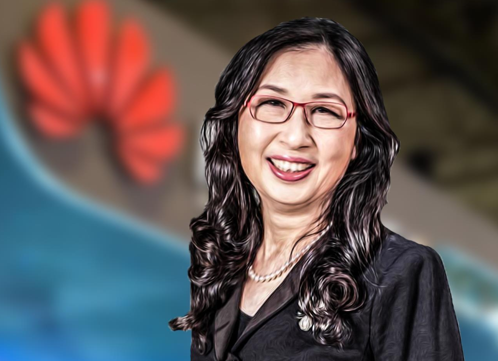 骑二八自行车请来的华为女皇任正非盛赞孙亚芳幸亏有她