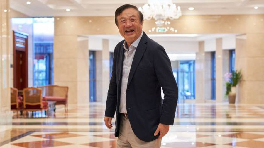 骑二八自行车请来的华为女皇任正非盛赞孙亚芳幸亏有她