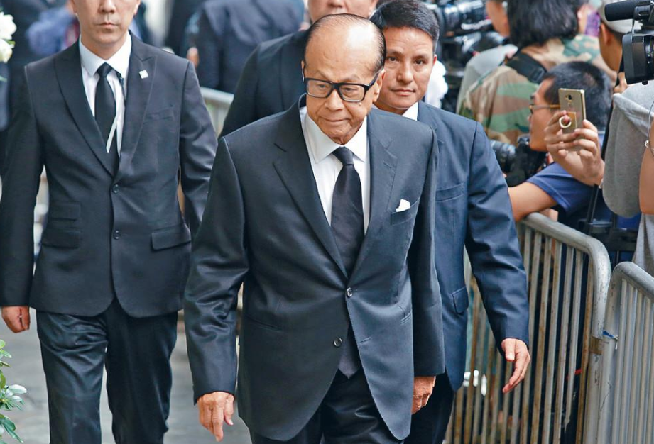为拿下华为国际化首胜任正非致电李嘉诚香港业务得仰仗您
