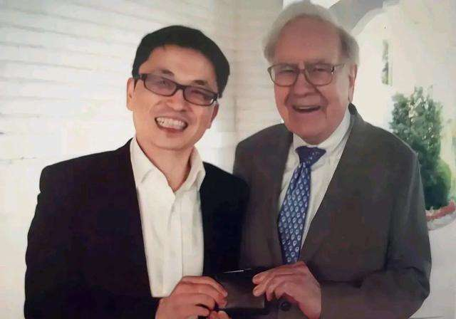 替巴菲特管钱马化腾刘强东背后的男人河南人张磊有多牛