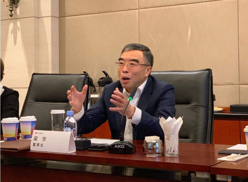 人才跑了还谈什么狼性？任正非早年犯错误幸得徐直军大胆谏言