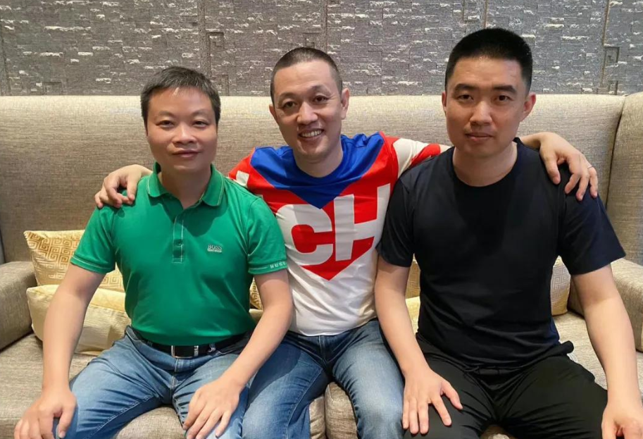 英美太空竞赛上演三国杀马斯克暂时落后中国公司在等什么