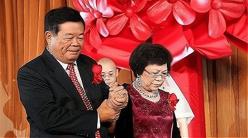 捐款260亿为何不通过红十字会？曹德旺坦言公开财务我也捐