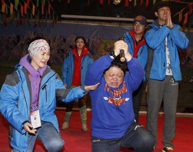 捐款260亿为何不通过红十字会？曹德旺坦言公开财务我也捐