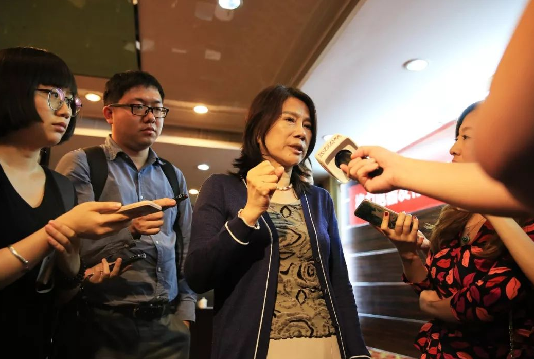 为收购格力美资开出8000万示好董明珠回怼8个亿我也不答应