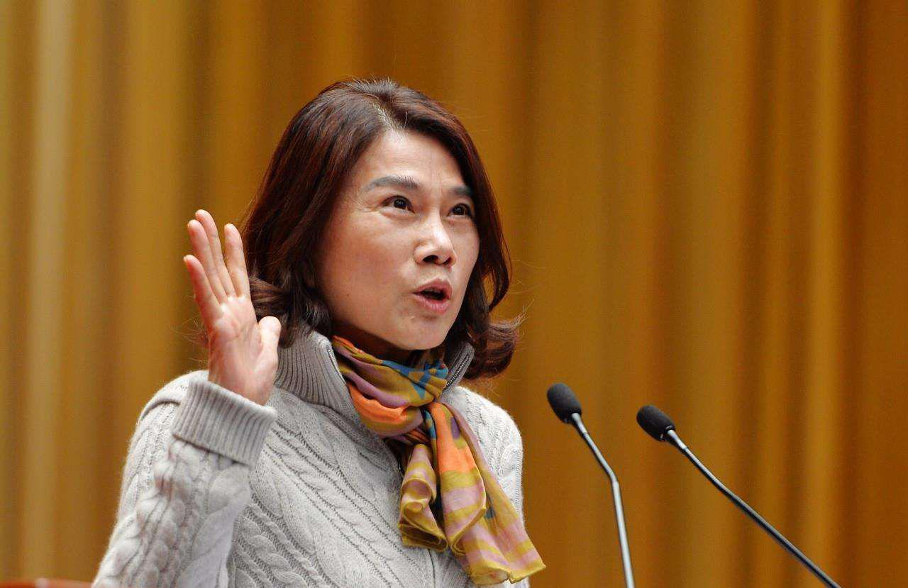 为收购格力美资开出8000万示好董明珠回怼8个亿我也不答应