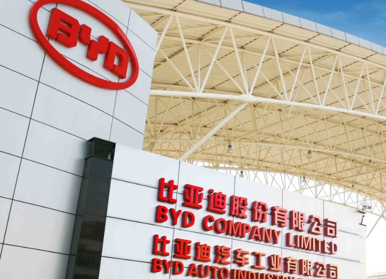 频发离职潮4年走了33万人代工巨头富士康为何不香了
