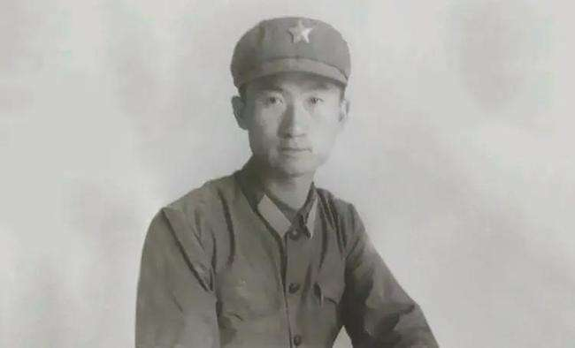 王健林开会为何没人敢睡觉？万达高管抱怨都站着怎么睡？