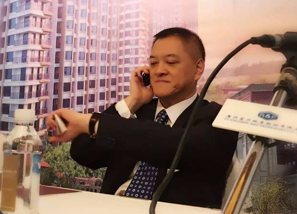 199亿接盘万达酒店富力以为捡到了宝？退步抽身还得看王健林