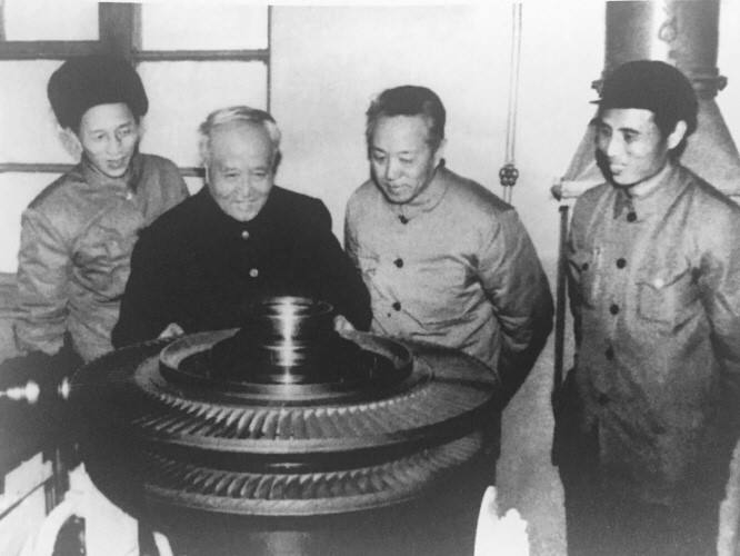 拒绝美国高薪挽留用1年攻破高温合金封锁师昌绪我无怨无悔