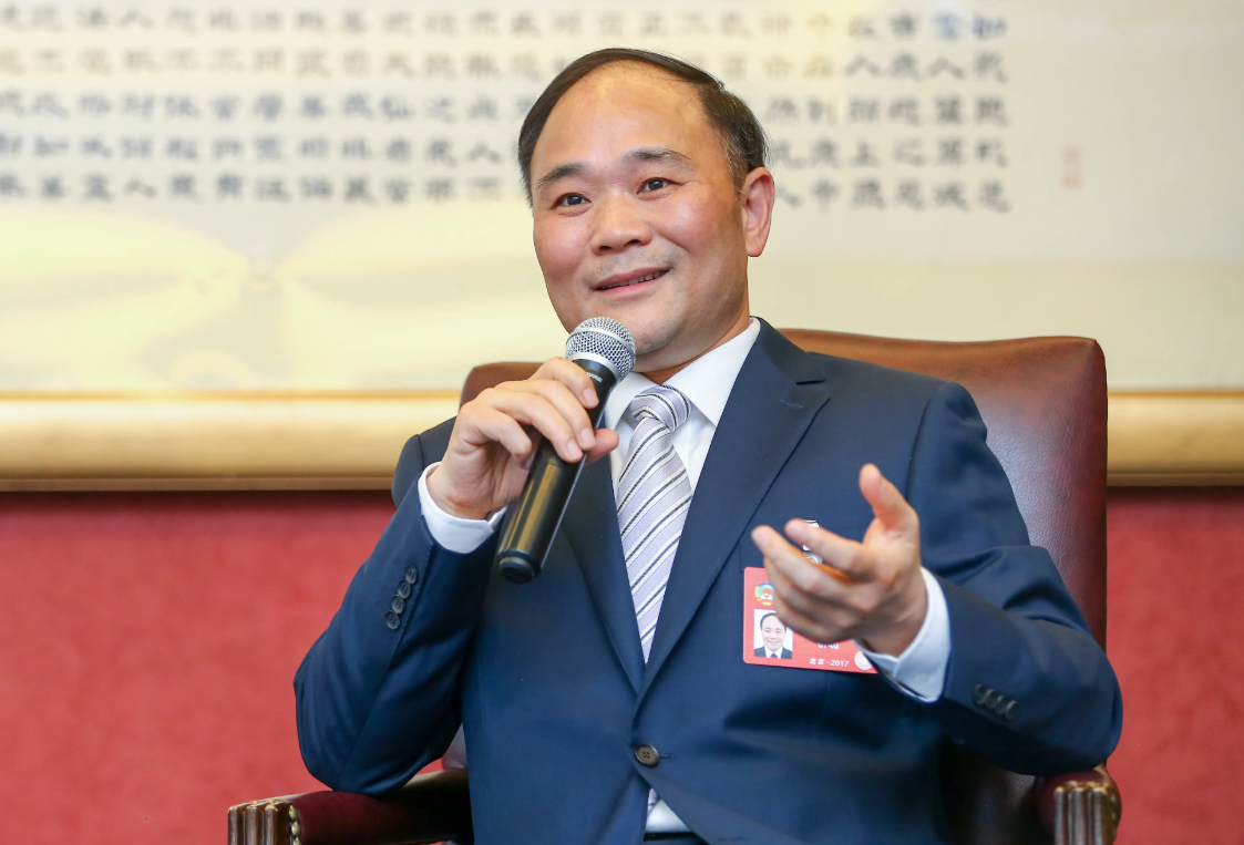 净利润203亿新能源车销量大涨639收购沃尔沃李书福赌对了