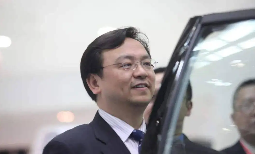 不黑不吹IGBT芯片领域谁最强？正视不足比亚迪落后多少？