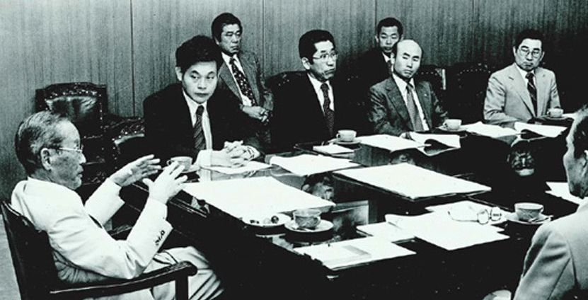华为最舍得把钱花在哪？比起砸钱做芯片任正非直言要砸科学家