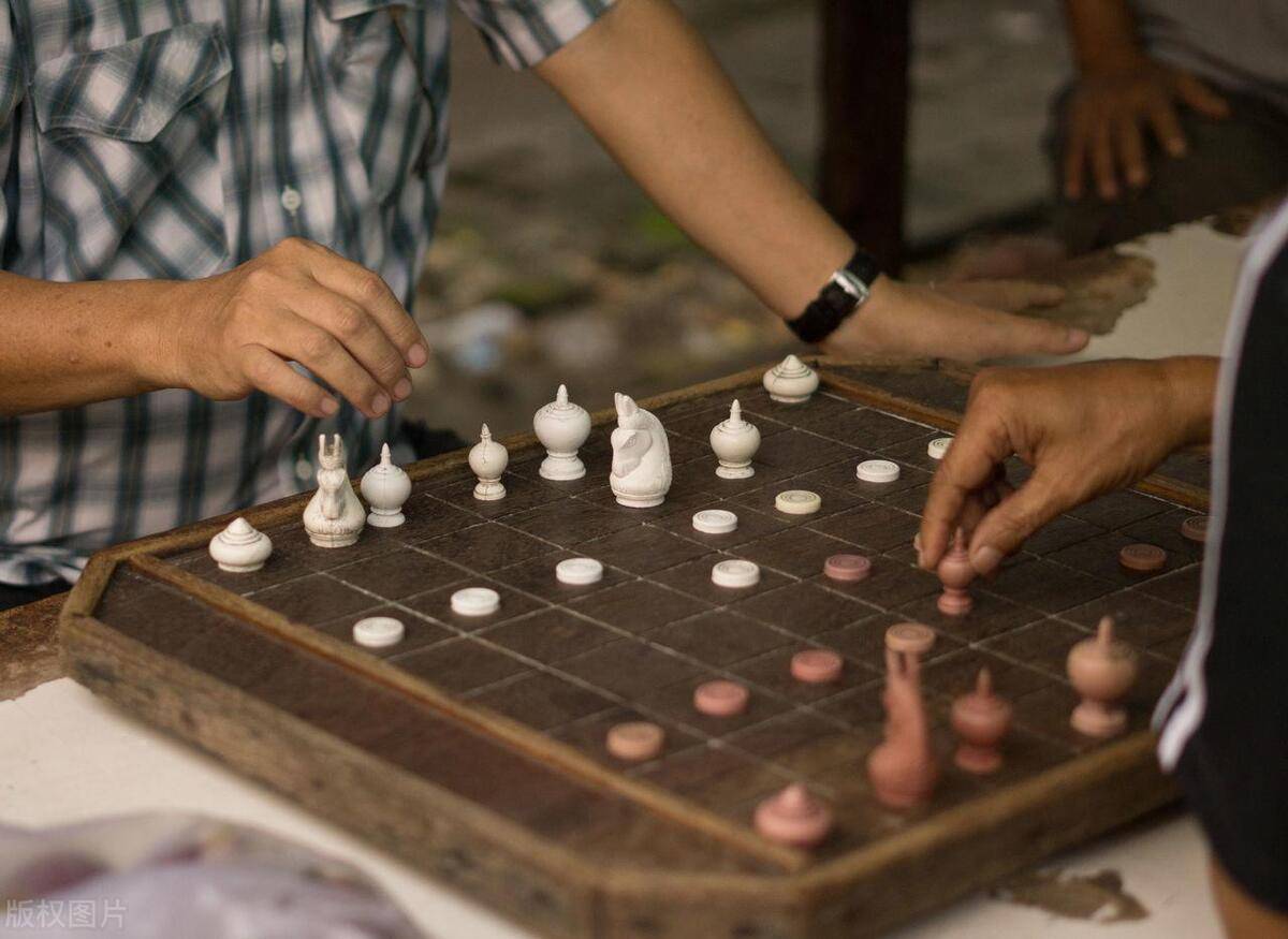 短线高手的炒股秘诀教你最简单的方法悟透挣得万贯家财！