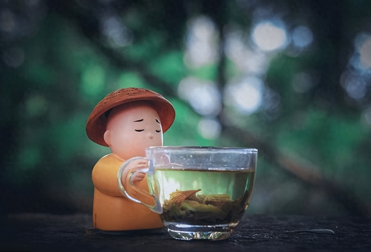 资深股民炒股的获胜秘诀一条均线走天下看完如梦初醒！