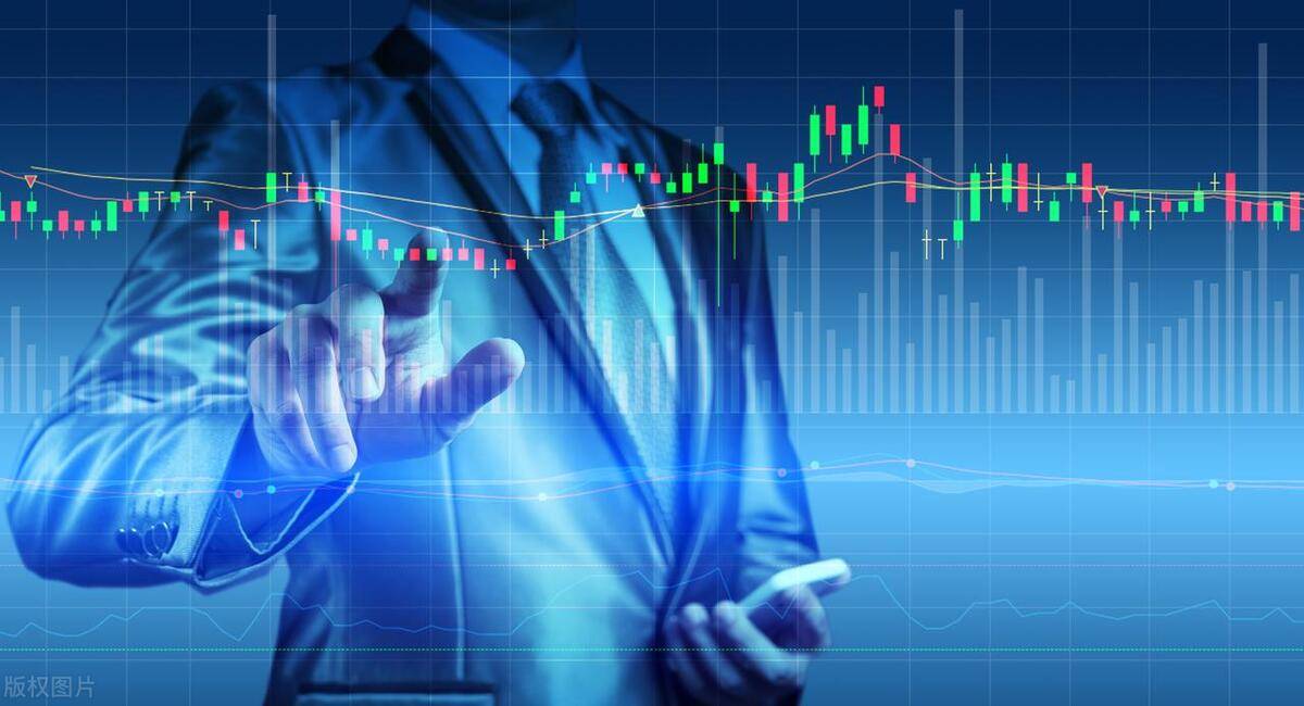 2年时间用20万本金赚300万只因进有七不买出有三不卖铁则