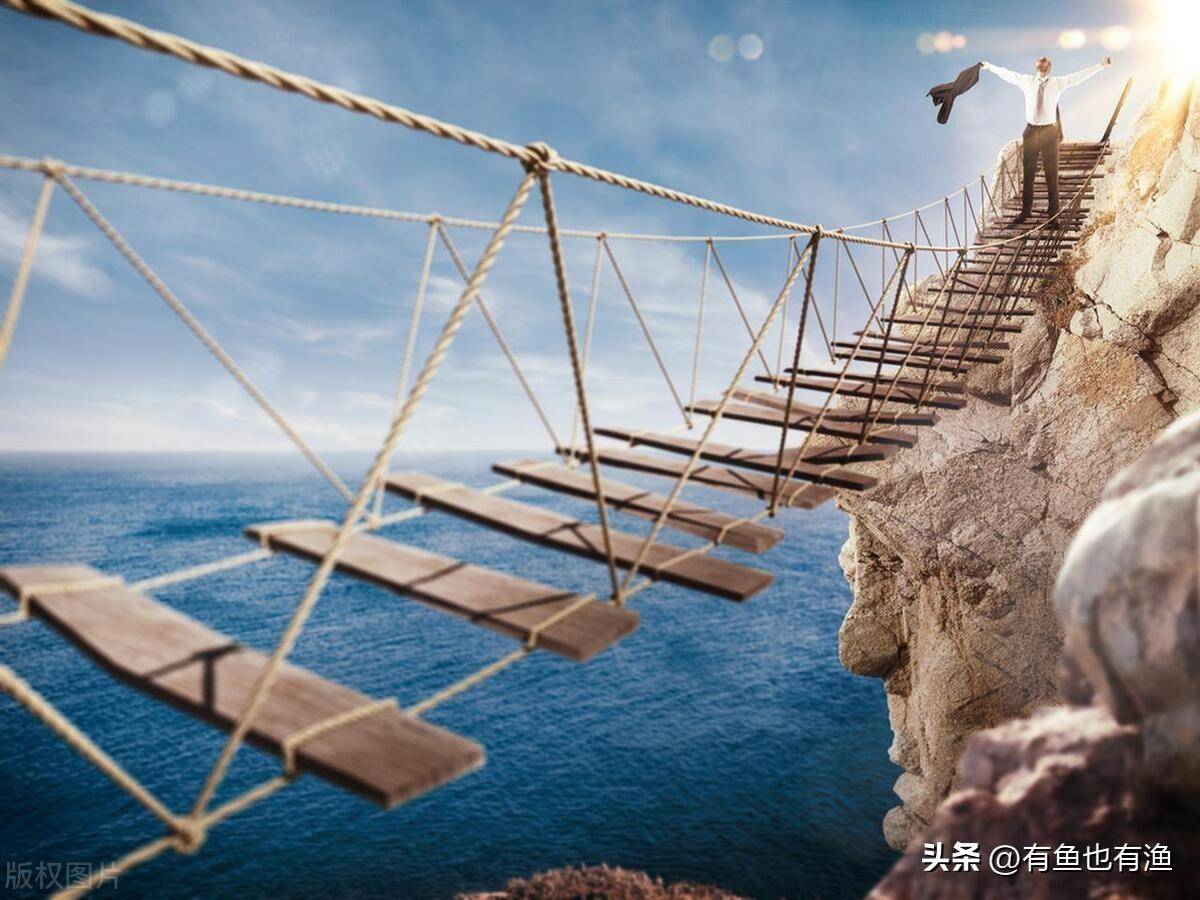 入市十六年全职炒股十年的老股民为你写了几条关于赚钱的建议