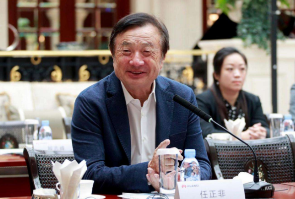 华为为何不将鸿蒙设在清华？任正非把人才留在国内才是正经事