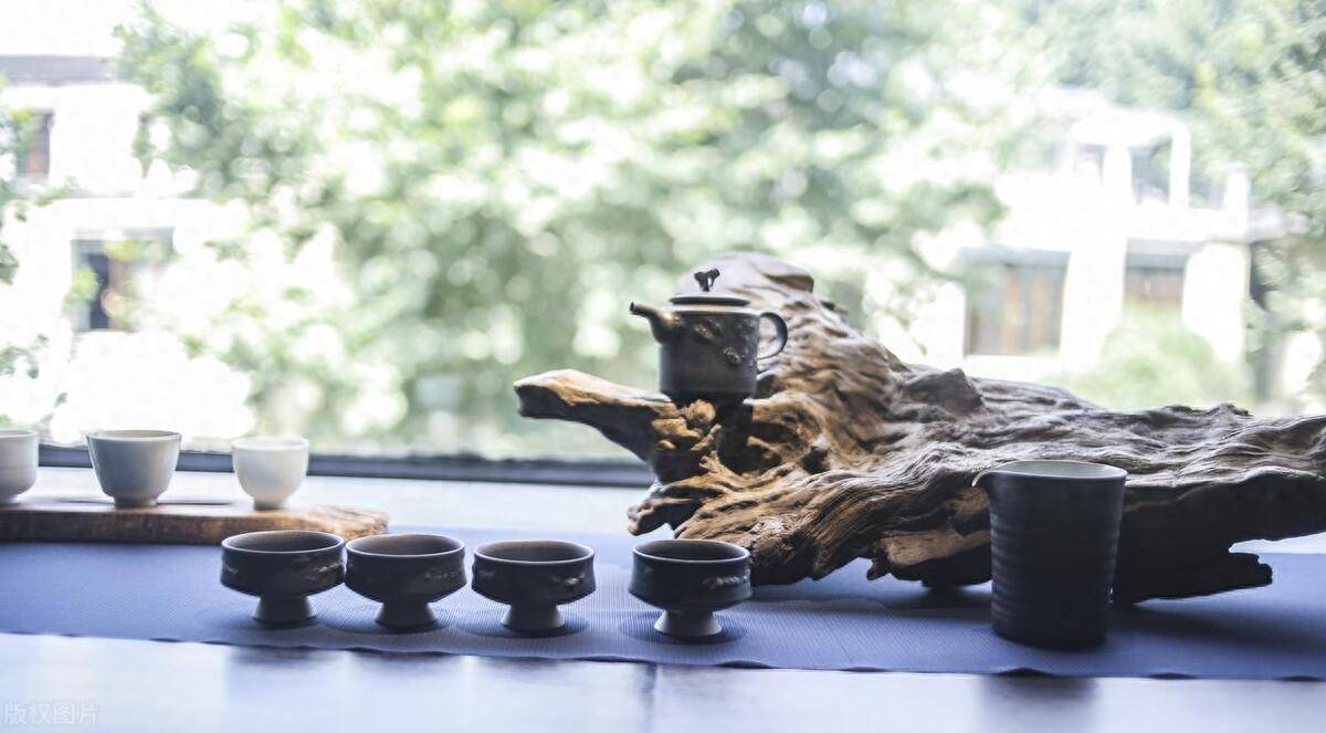 跟着主力出货你就赢了！散户看懂这7种分时图账户快速翻倍！