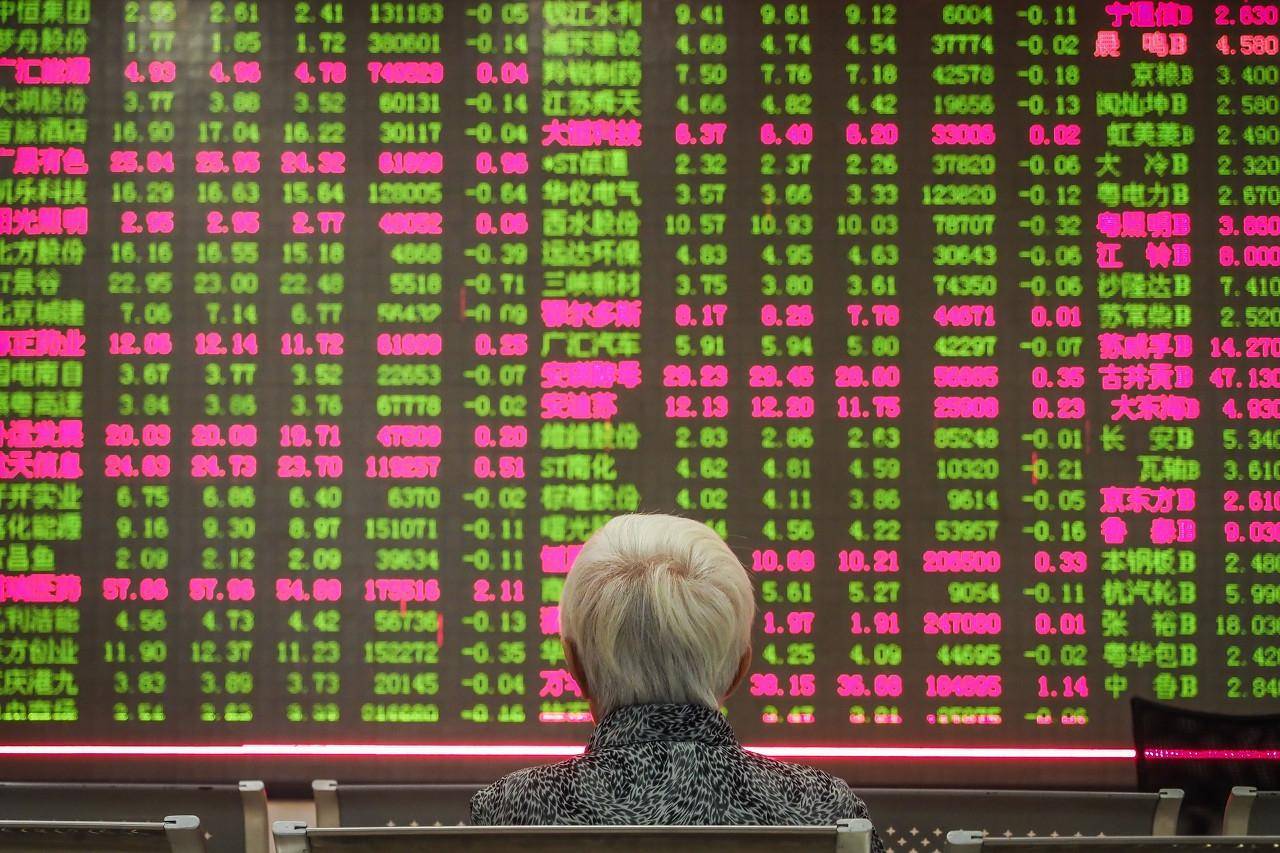 股市大涨基金和股票买哪个好？