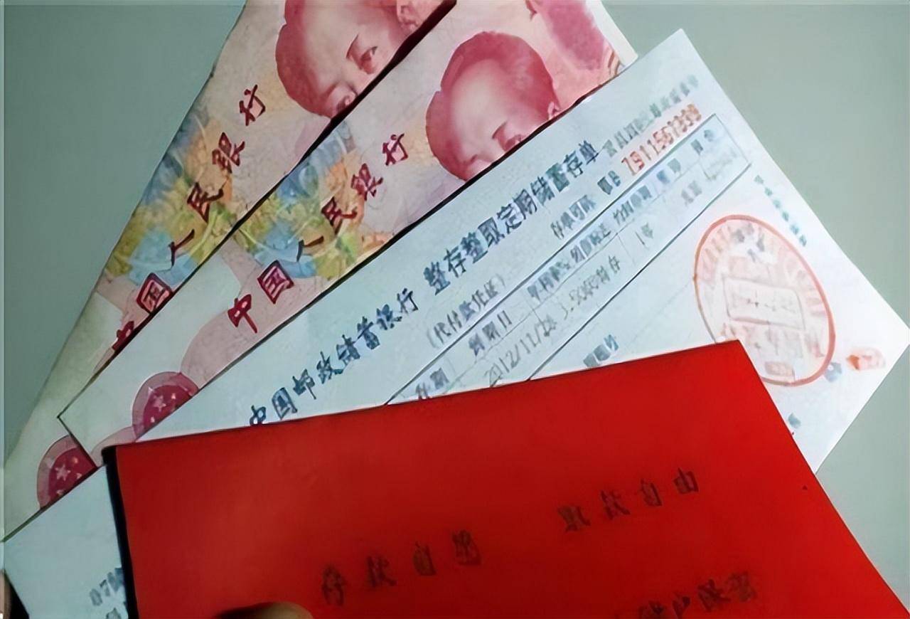 能一次性拿出100万存款的家庭在国内有多少？银行经理直言不讳