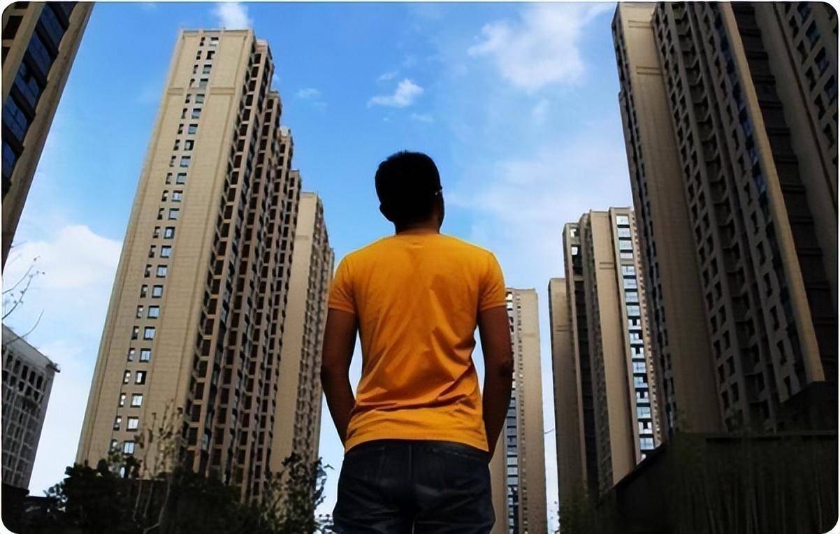 工资不涨房价不涨其他东西却在不停涨反映出什么信号？