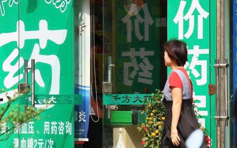 高房租和电商对实体店冲击很大为什么却无法击垮这两大行业？