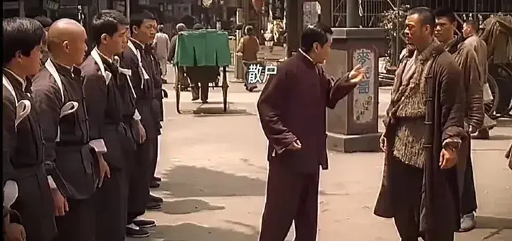 抄底抄在半山腰？散户如何摆脱追涨杀跌的诅咒？邢不行