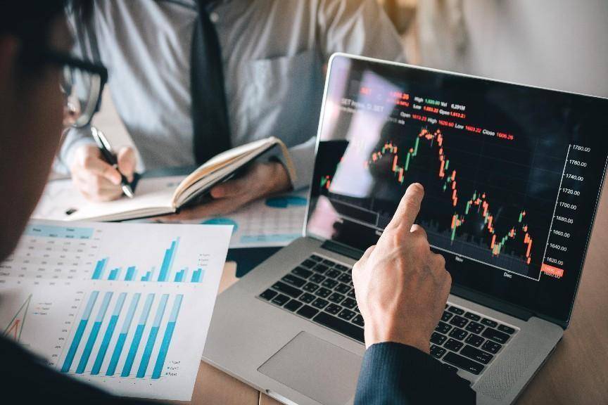 金母鸡量化教学场基于StockRanker算法的机器学习量化策略