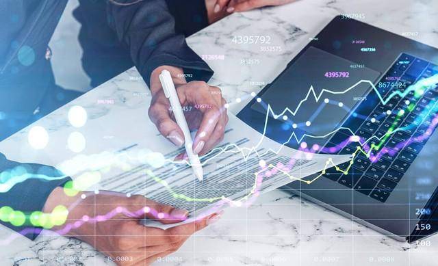 利用KDJ和CCI指标构建智能交易策略揭秘市场超买超卖信号的魔力