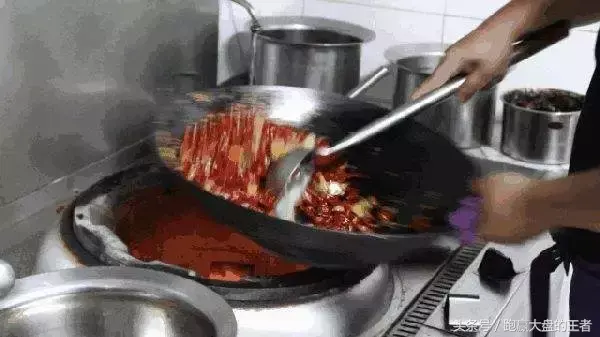 坚持顺势而为坚持以炒为本