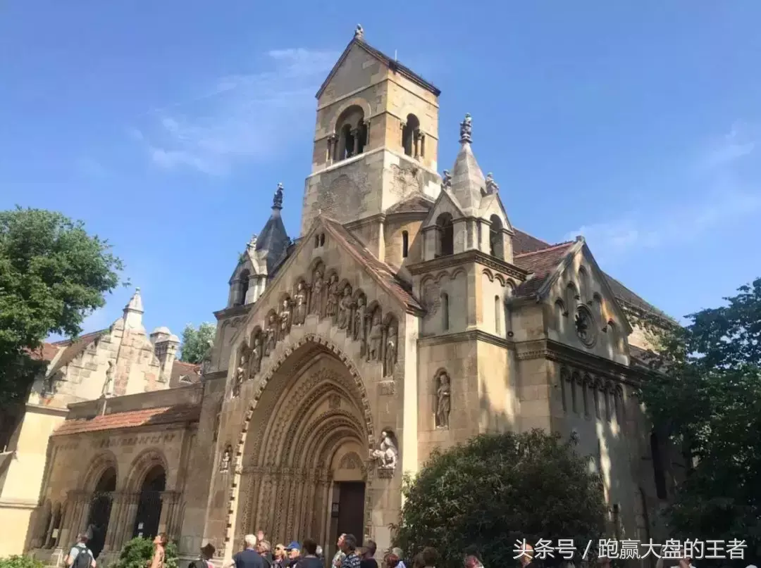 外资诡异抄底暴泄天机惊天数据揭秘砸盘者正在自杀！