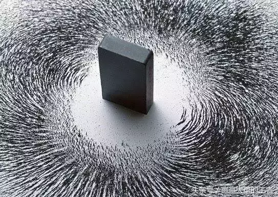 以股看人每个人都是一个能量场