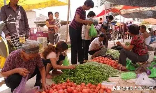 国家出台刺激地摊经济的新政策