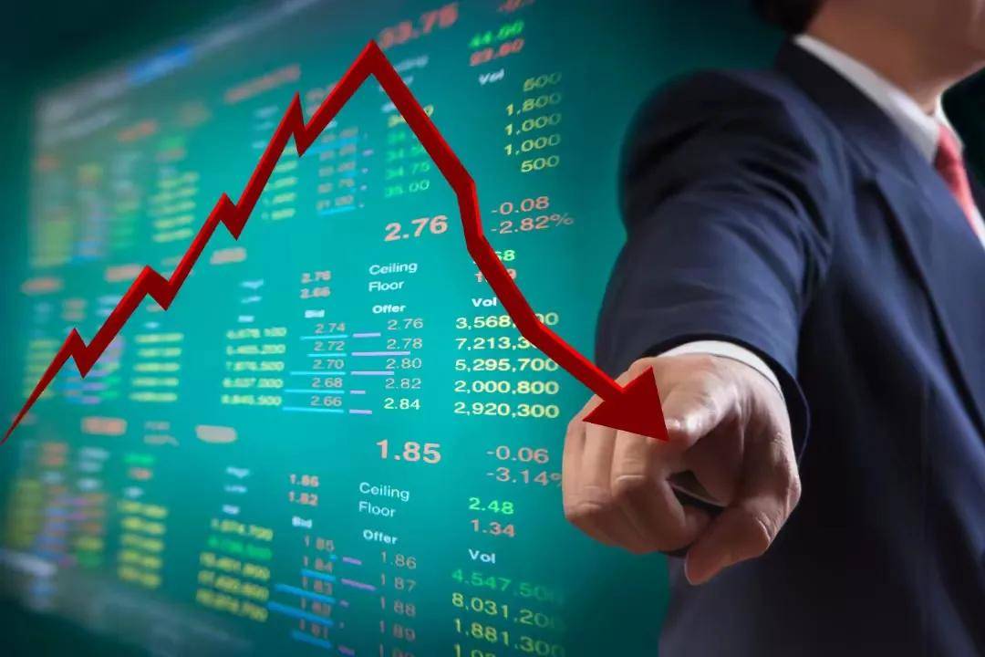 股民的怒火如火山般喷涌！不是大跌就是阴跌再愤怒也别失去理智