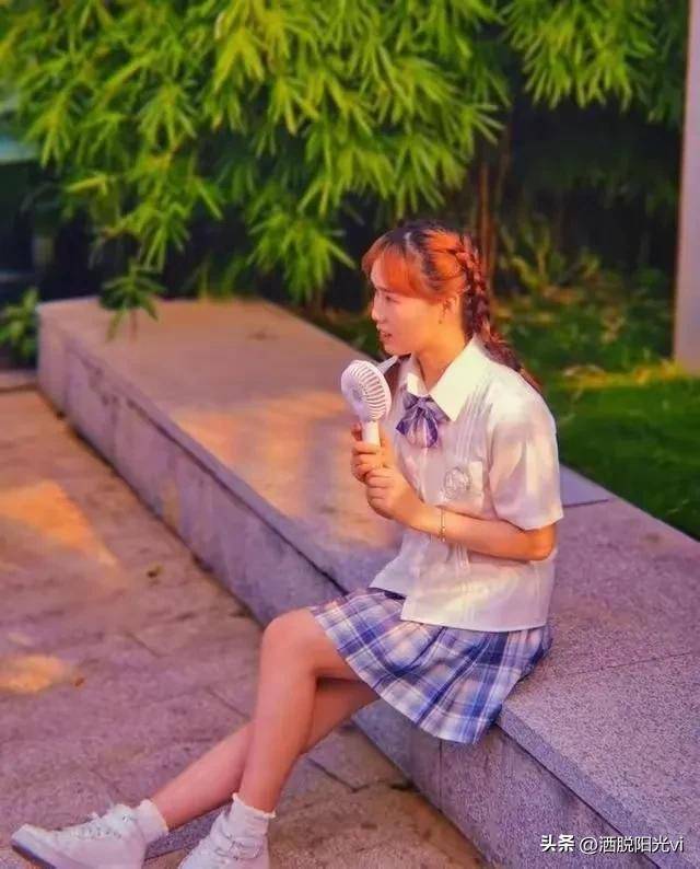 网友说这次股市大涨终于把零零后逮住了