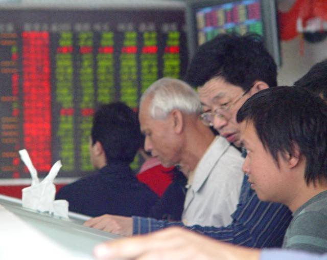 炒股10年一直亏还应该继续吗