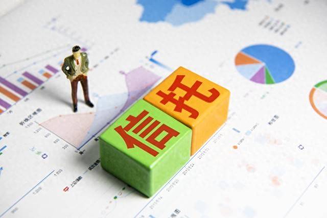 信托客户1000万该如何配置？