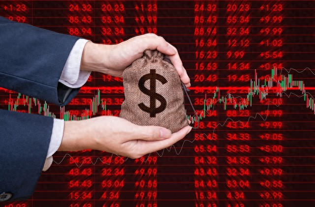 A股大家是怎么判断买进一支股票呢？我是这样操作的十拿九稳